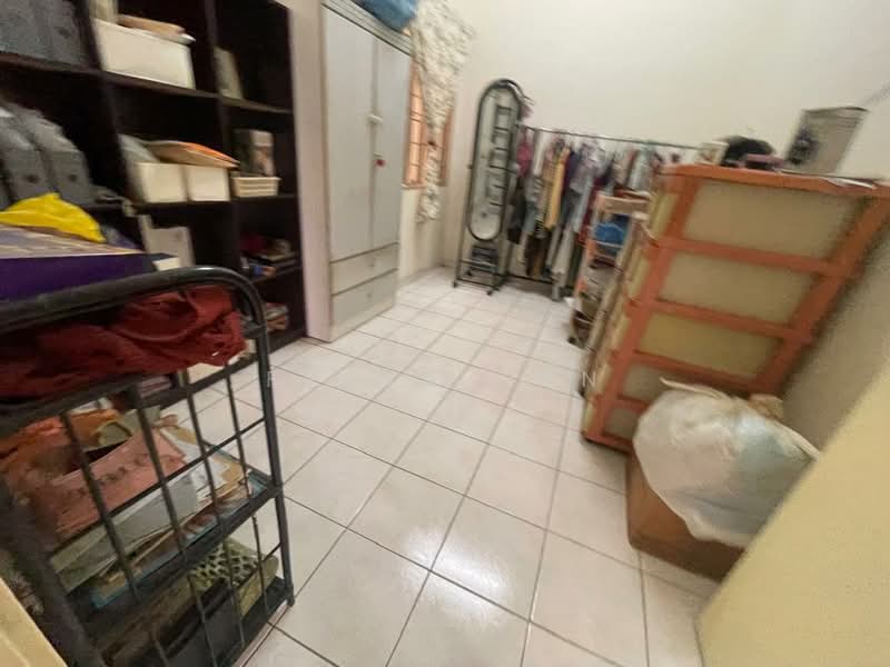 Pangsapuri untuk Dijual di Sri Manja Square Petaling Jaya - Freya Tan - Bedroom - PropertyGuru.com.my