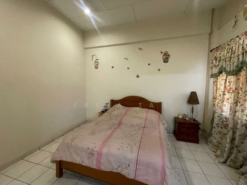 Pangsapuri untuk Dijual di Sri Manja Square Petaling Jaya - Freya Tan - Bedroom - PropertyGuru.com.my