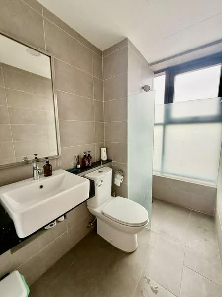 Service Residence for Sale at Tropicana 218 Macalister - Veronica Boo - Bathroom - PropertyGuru.com.my