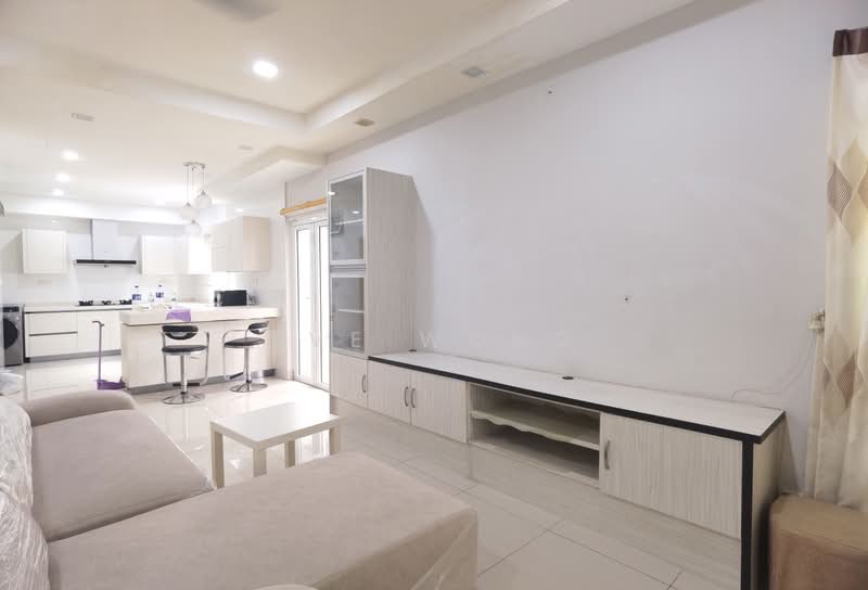 Cluster House for Sale in Setia Impian (Setia Alam) - Eve Wong - Living Room - PropertyGuru.com.my