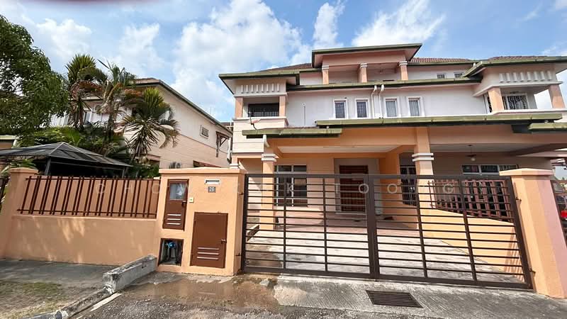 Semi-Detached House for Rent in Puchong (Selangor) - Chow Kok Toong - Exterior - PropertyGuru.com.my