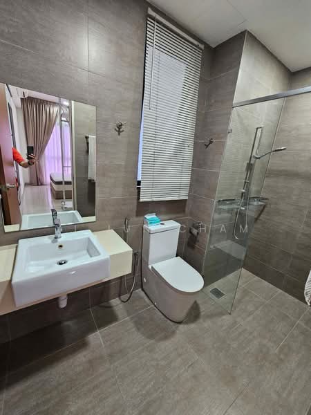 Servis Apartment untuk Disewa di Citizen @ Old Klang Road - Yi Jun Cham - Bathroom - PropertyGuru.com.my