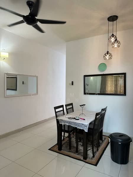 Service Residence for Rent at Vega Residensi 1 - Chai Ming Hern - Dining Room - PropertyGuru.com.my