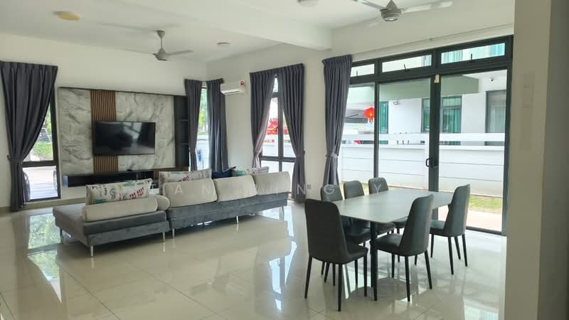 Rumah Teres untuk Disewa di Iskandar Puteri (Nusajaya) (Johor) - Tan Bing Yi - Living Room - PropertyGuru.com.my