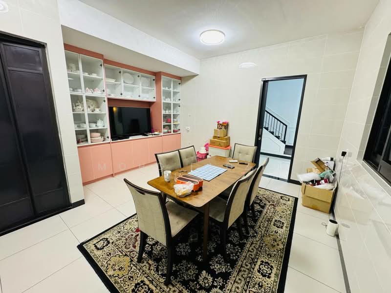 Semi-Detached House for Sale in Elmina (Shah Alam) - Mohd Fadzli - Dining Room - PropertyGuru.com.my