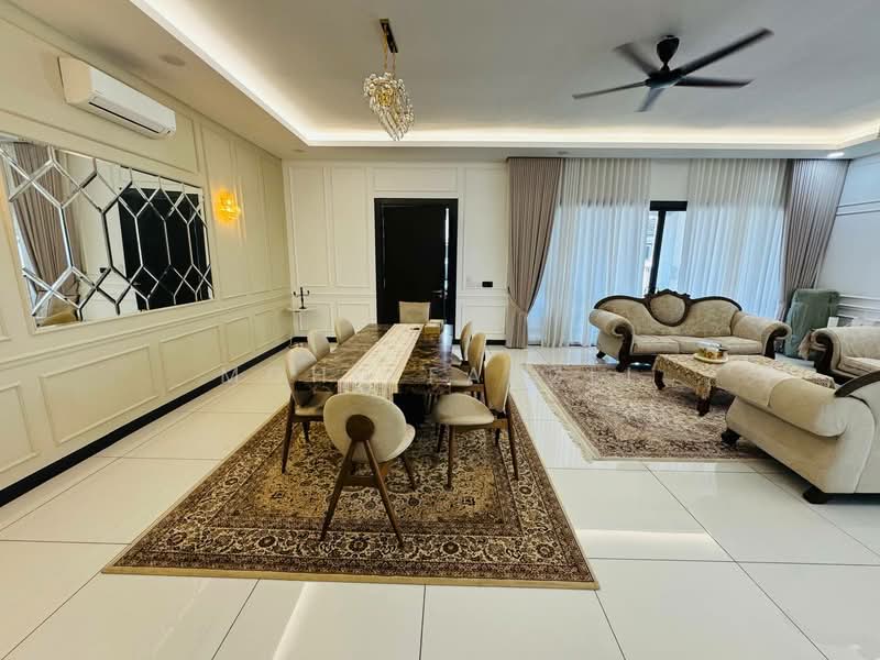 Semi-Detached House for Sale in Elmina (Shah Alam) - Mohd Fadzli - Dining Room - PropertyGuru.com.my
