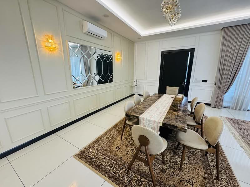 Semi-Detached House for Sale in Elmina (Shah Alam) - Mohd Fadzli - Dining Room - PropertyGuru.com.my