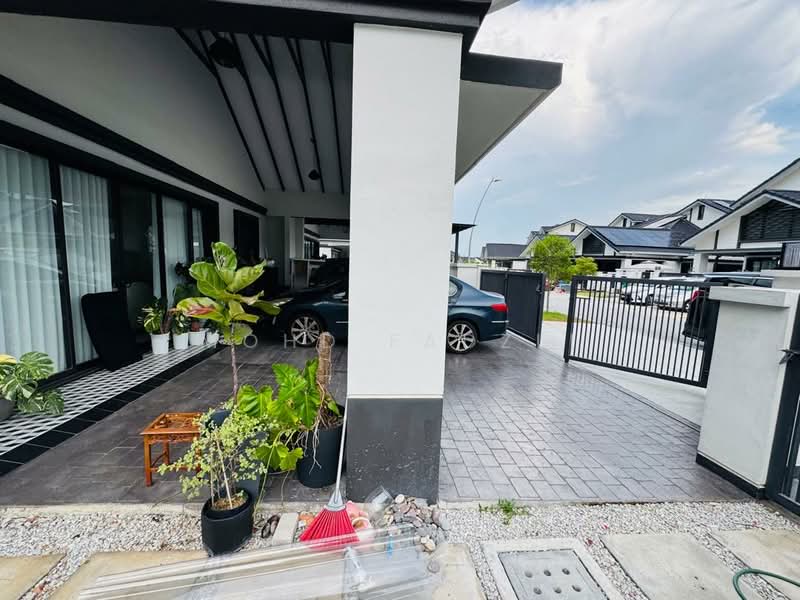 Semi-Detached House for Sale in Elmina (Shah Alam) - Mohd Fadzli - Exterior - PropertyGuru.com.my