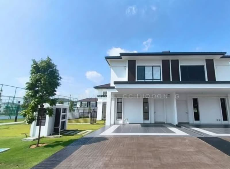 2-storey Terraced House for Sale in Shah Alam (Selangor) - Kenny Choo - Exterior - PropertyGuru.com.my
