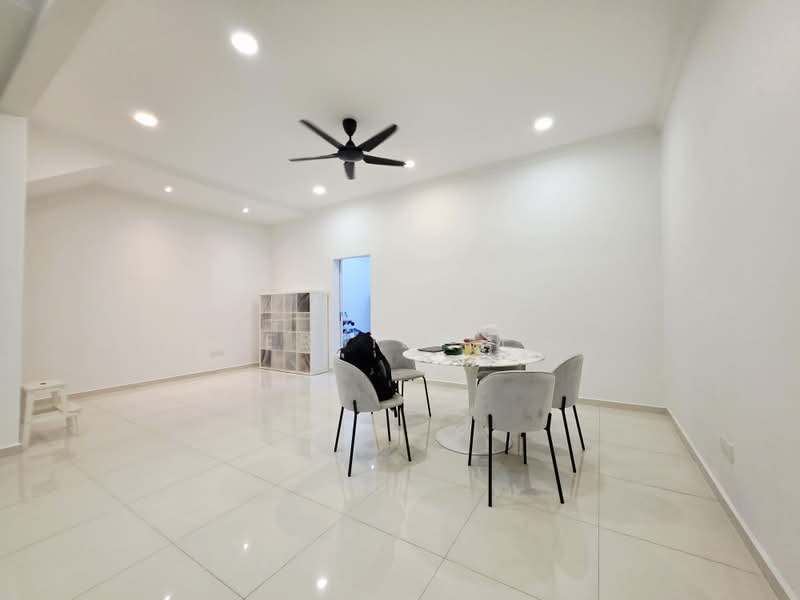 2-storey Terraced House for Sale in Seri Utama Damansara (Kota Damansara) - Debbie Tea - PropertyGuru.com.my