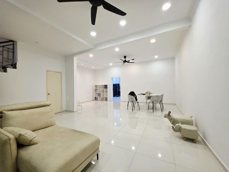 2-storey Terraced House for Sale in Seri Utama Damansara (Kota Damansara) - Debbie Tea - PropertyGuru.com.my