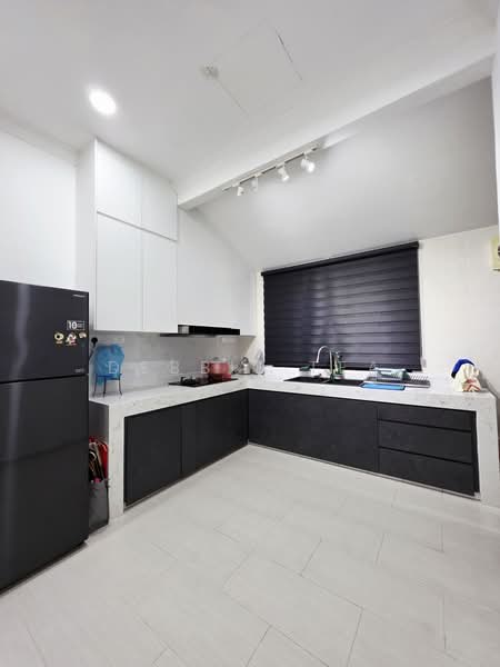 2-storey Terraced House for Sale in Seri Utama Damansara (Kota Damansara) - Debbie Tea - PropertyGuru.com.my