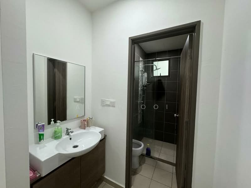 Kondominium untuk Disewa di Tree Sparina - Alvin Ooi - Bathroom - PropertyGuru.com.my