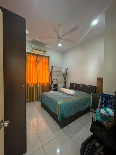 Rumah Teres 2-Tingkat untuk Dijual di Taman Setia Indah (Tebrau) - Andrew Teo - Bedroom - PropertyGuru.com.my