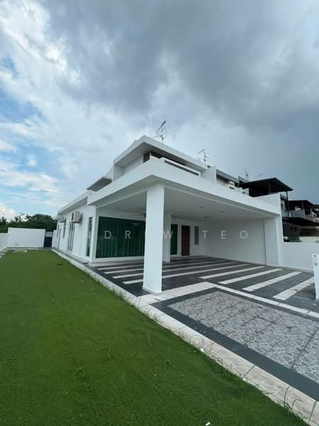 Rumah Teres 2-Tingkat untuk Dijual di Taman Setia Indah (Tebrau) - Andrew Teo - Exterior - PropertyGuru.com.my