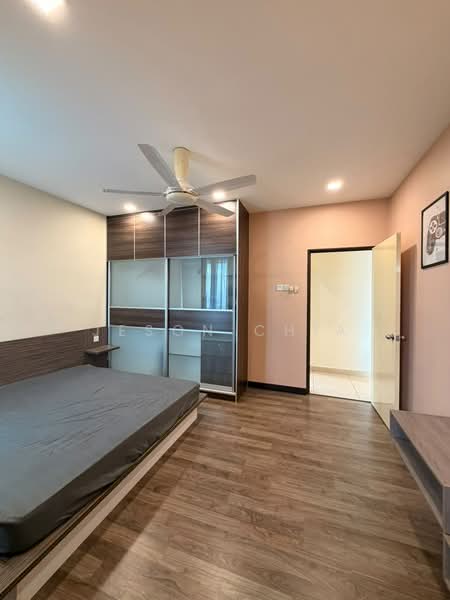 Service Residence for Rent at Service Residence @ Landmark Residence 2 - Jeson Chia - Master Bedroom - PropertyGuru.com.my