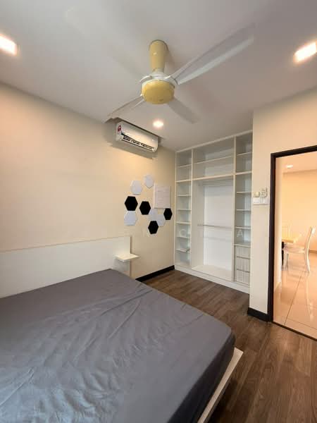 Service Residence for Rent at Service Residence @ Landmark Residence 2 - Jeson Chia - 2nd Bedroom - PropertyGuru.com.my