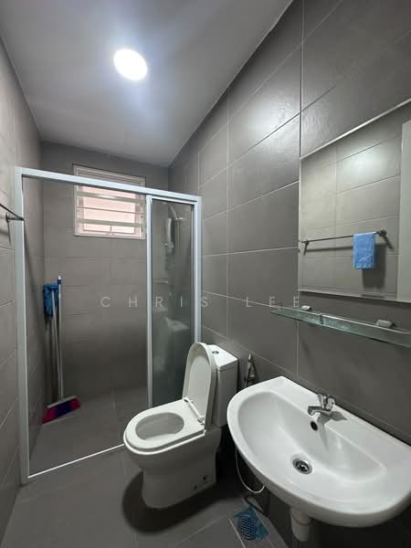 Condominium for Rent at Mutiara Ville - Chris Lee - Bathroom - PropertyGuru.com.my