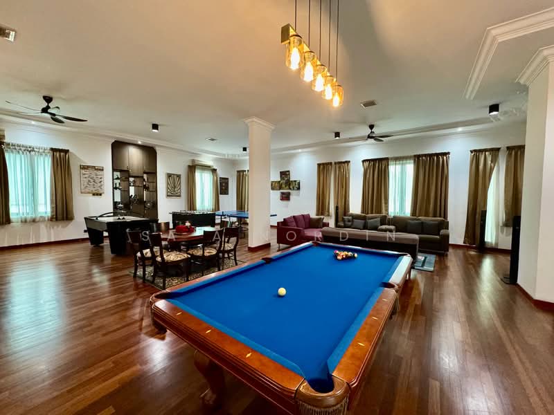 Rumah Banglo untuk Dijual di Glenhill Saujana (Shah Alam) - Sa'a Nordin - Living Room - PropertyGuru.com.my