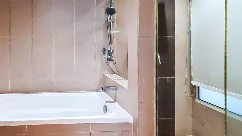 Kondominium untuk Disewa di Gurney Paragon - Andrew Chong - Bathroom - PropertyGuru.com.my