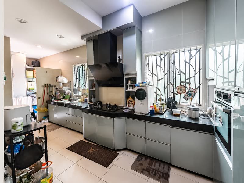 Rumah Banglo untuk Dijual di Desa Pinggiran Putra (Dengkil) - Iqbal Rafei - Kitchen - PropertyGuru.com.my