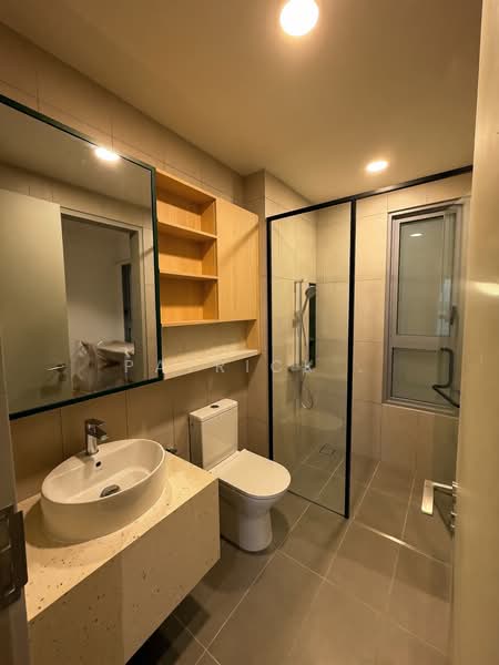 Service Residence for Sale at The Meg Serviced Residence - Patrick . - Bathroom - PropertyGuru.com.my