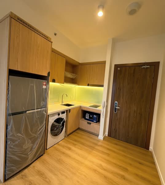 Service Residence for Sale at The Meg Serviced Residence - Patrick . - Kitchen - PropertyGuru.com.my