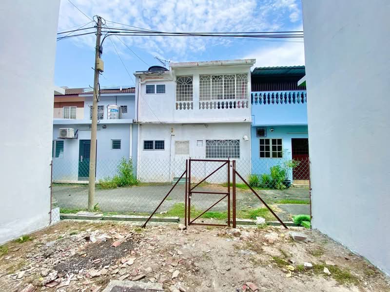Rumah Teres 2 Tingkat untuk Dijual di Taman Sri Andalas (Klang) - Syahrim Naim - Exterior - PropertyGuru.com.my