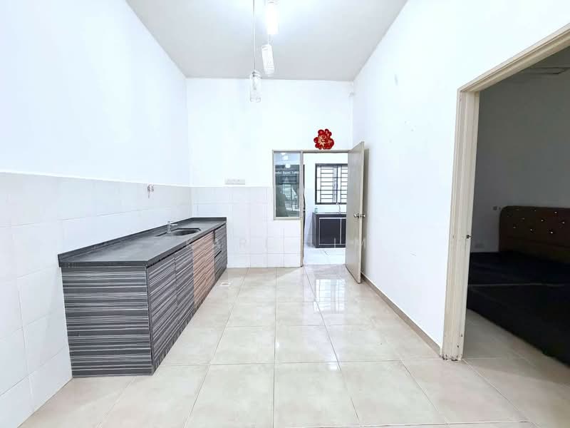 2-storey Terraced House for Sale in Taman Nusa Sentral (Iskandar Puteri (Nusajaya)) - Karl Lim - Kitchen - PropertyGuru.com.my