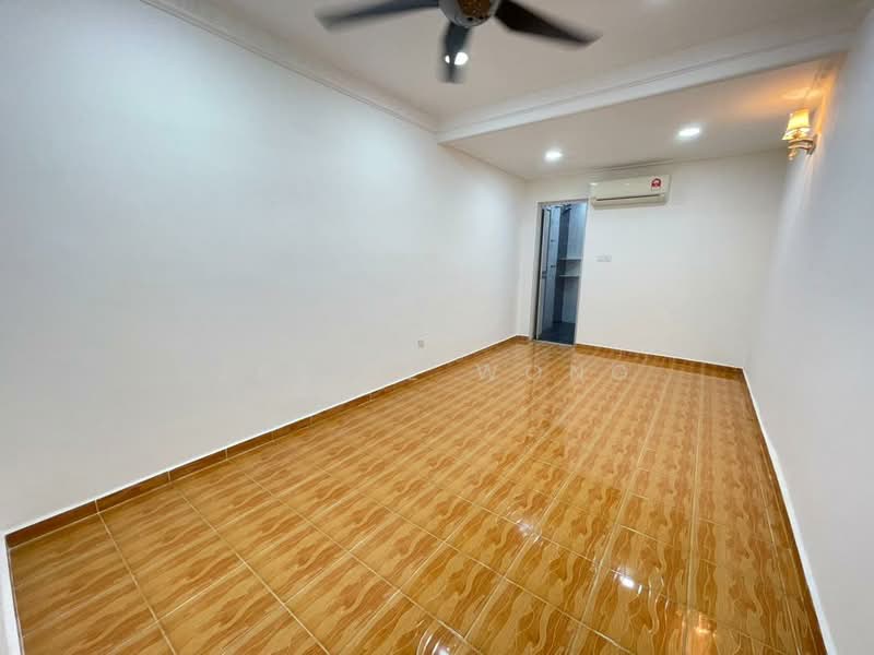 2.5-storey Terraced House for Sale in Bandar Tasik Puteri (Rawang) - Jessie Wong - Interior - PropertyGuru.com.my