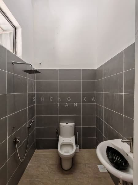 Semi-Detached House for Rent in Taman Kebun Teh (Johor Bahru) - Sheng Kai Tan - PropertyGuru.com.my
