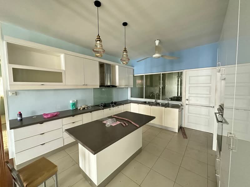 Kondominium untuk Dijual di Diamond Villa Condominium - Alisson Chew - Kitchen - PropertyGuru.com.my