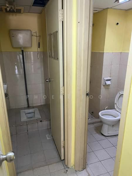 Shop / Office for Sale in Bandar Baru Permas Jaya (Permas Jaya) - Phoebe Foo - Bathroom - PropertyGuru.com.my