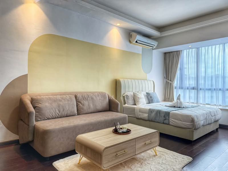 Servis Apartment untuk Disewa di R&F Princess Cove Phase 1 - Benjamin Oh - Living Room - PropertyGuru.com.my