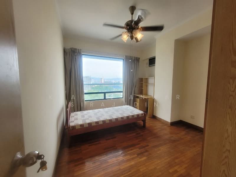 Condominium for Rent at 202 DC (Desa Cahaya) - Khairil Anwar Sirajudin - Bedroom - PropertyGuru.com.my