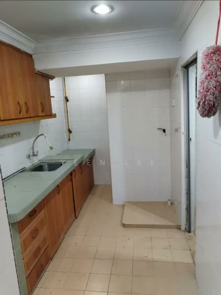Apartment for Rent at Apartment Sri Rakyat - Yeen Lee - Kitchen - PropertyGuru.com.my