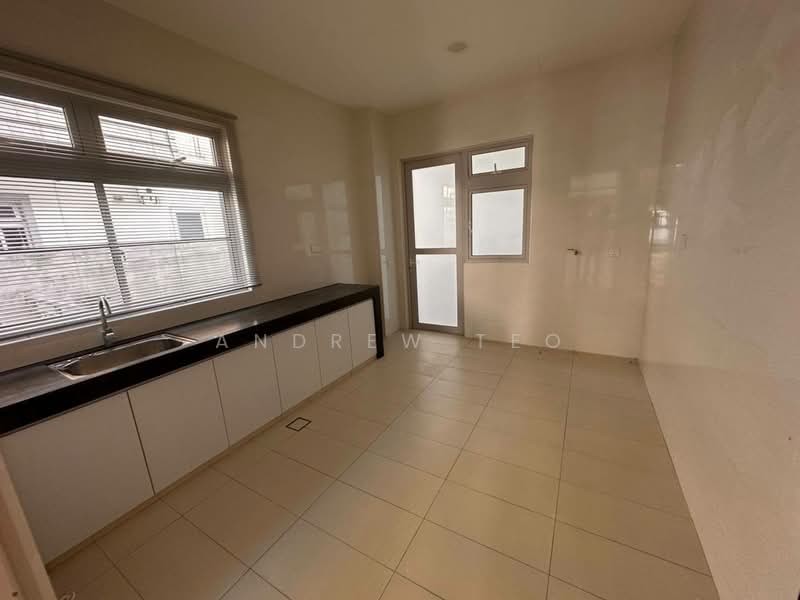 Cluster House for Sale in Eco Spring (Johor Bahru) - Andrew Teo - Kitchen - PropertyGuru.com.my