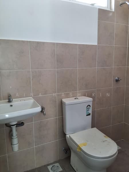 1-storey Terraced House for Sale in Melaka City (Melaka) - Aina Hashikin - PropertyGuru.com.my