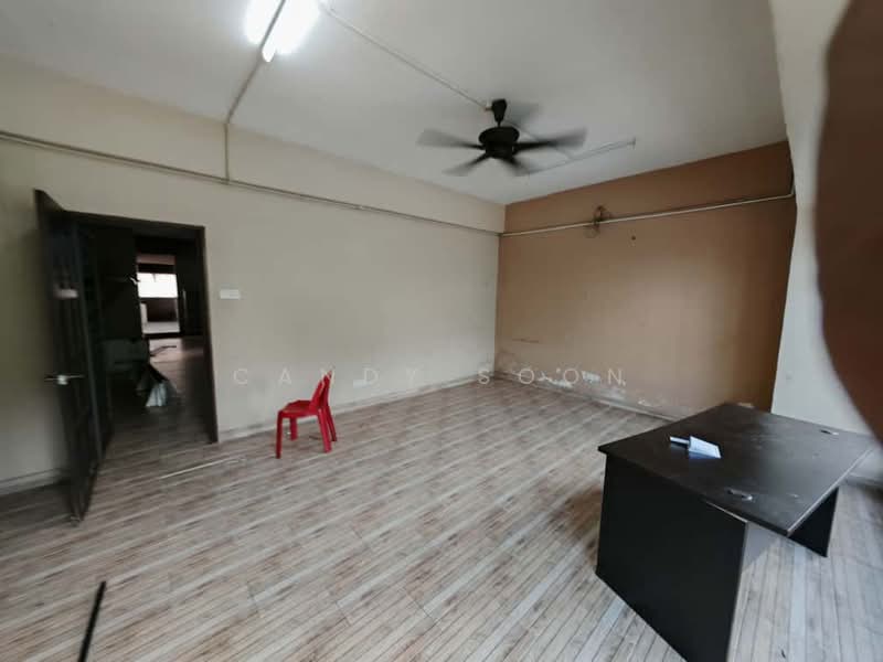 Shop for Rent in Puchong (Selangor) - Candy Soon - Living Room - PropertyGuru.com.my
