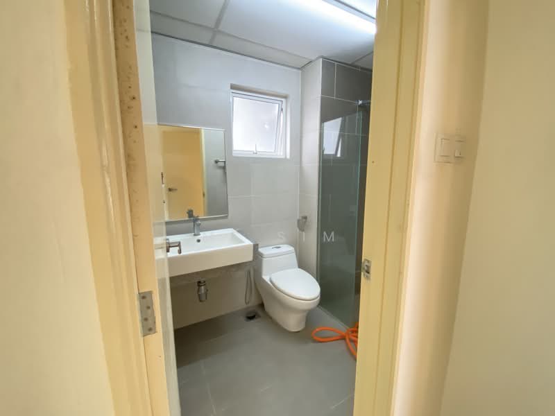 Servis Apartment untuk Dijual di Metropolitan Square - Ms Sim - Bathroom - PropertyGuru.com.my