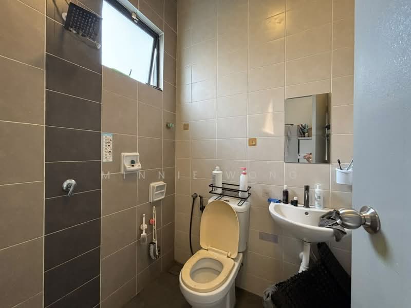 2-storey Terraced House for Sale in Saujana Rawang (Rawang) - Minnie Wong - Bathroom - PropertyGuru.com.my