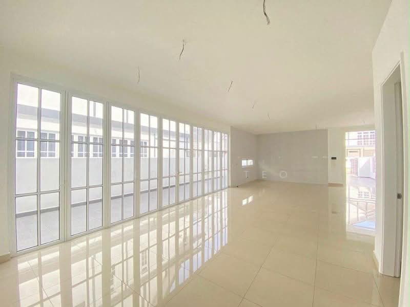 Cluster House for Sale in Eco Spring (Johor Bahru) - Andrew Teo - Living Room - PropertyGuru.com.my