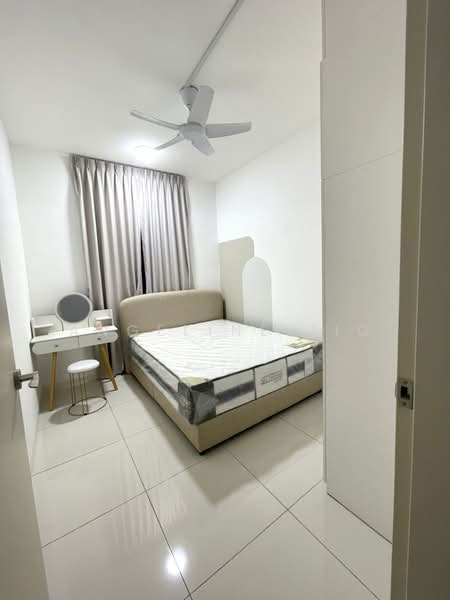 Service Residence for Rent at Vivo Executive Apartment - Angeline Tio - Bedroom - PropertyGuru.com.my