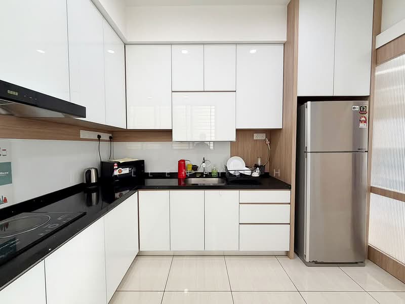 Kondominium untuk Disewa di Queens Residences Q1 @ Queens Waterfront - Allen Yeoh - Kitchen - PropertyGuru.com.my