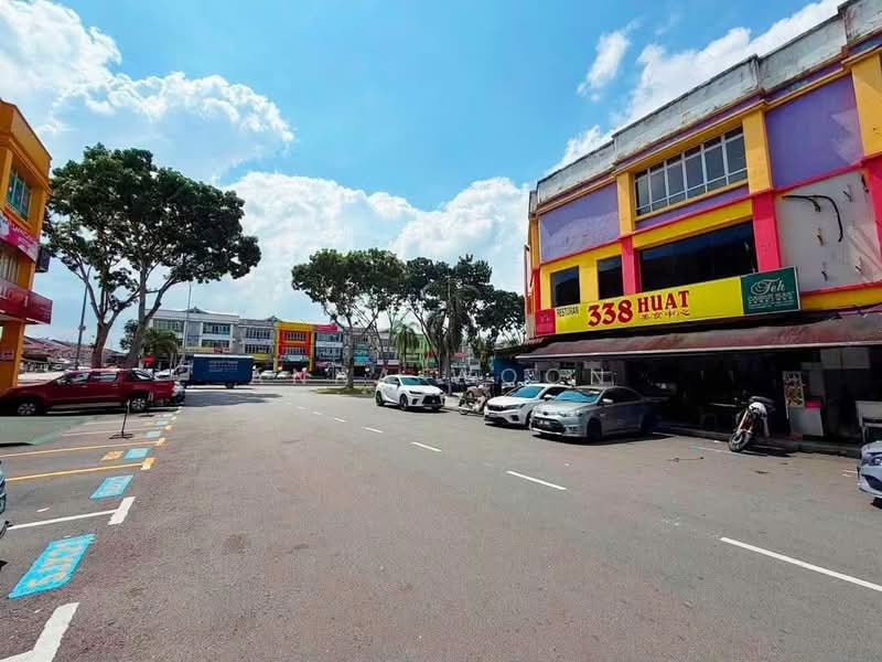 Shop / Office for Sale in Taman Seri Orkid (Skudai) - Anna Woon - Exterior - PropertyGuru.com.my