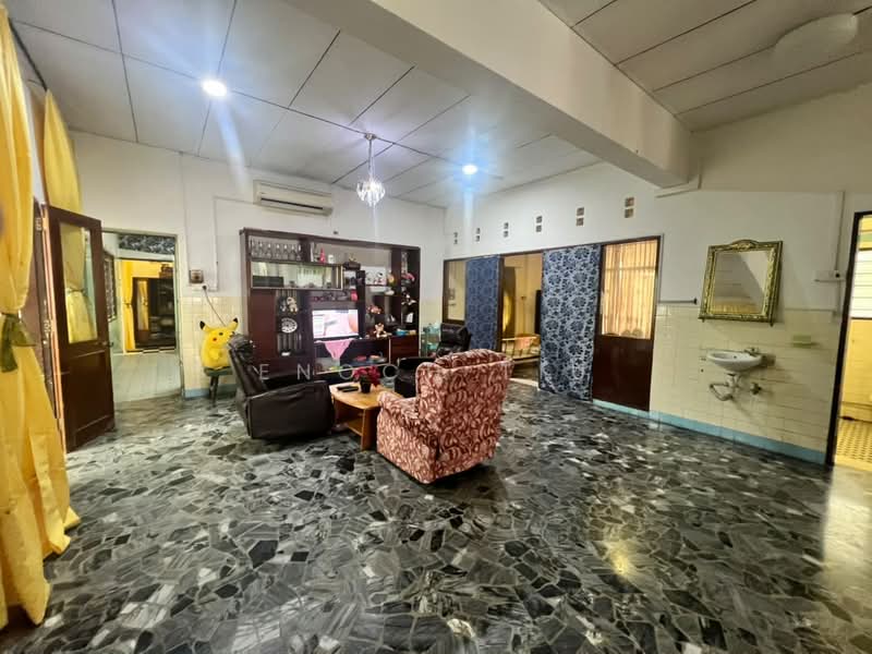 Banglo Komersial untuk Dijual di George Town (Penang) - Enoch Tiu - Living Room - PropertyGuru.com.my