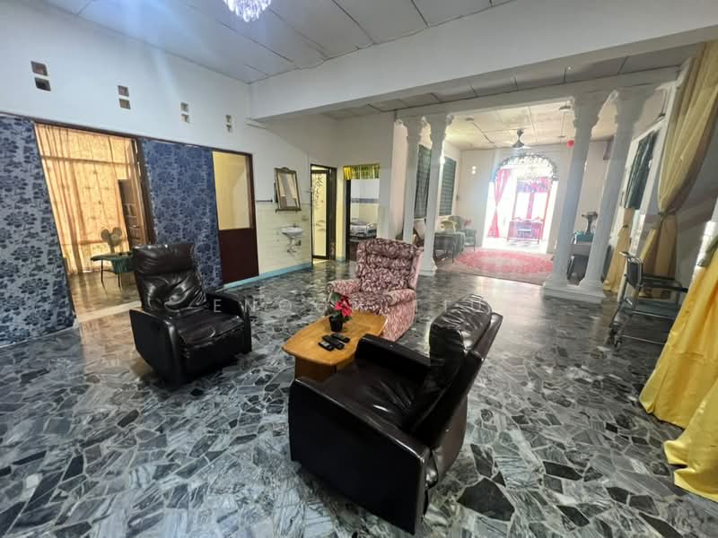 Banglo Komersial untuk Dijual di George Town (Penang) - Enoch Tiu - Living Room - PropertyGuru.com.my