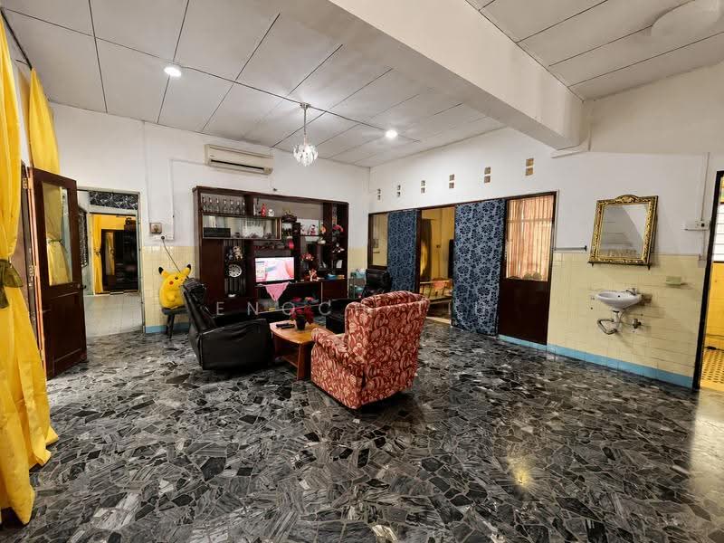 Commercial Bungalow for Sale in George Town (Penang) - Enoch Tiu - Living Room - PropertyGuru.com.my