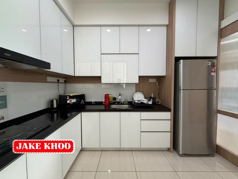 Condominium for Rent at Queens Residences Q1 @ Queens Waterfront - Jake Khoo - Kitchen - PropertyGuru.com.my