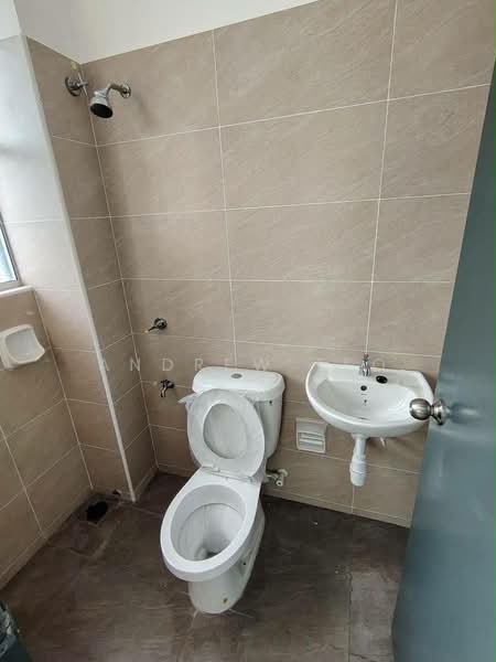 2-storey Terraced House for Sale in Bandar Dato Onn (Tebrau) - Andrew Teo - Bathroom - PropertyGuru.com.my